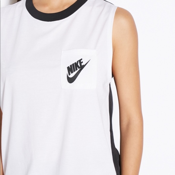 Nike Signal Black & White Muscle Tank - Picture 3 of 13